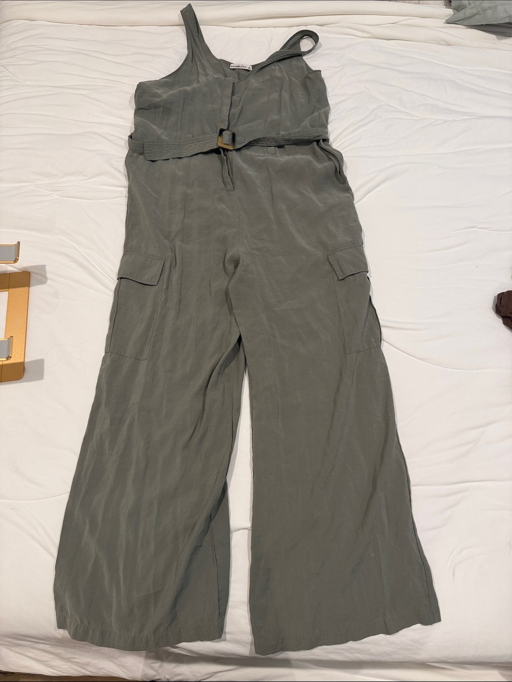 Abercrombie and Fitch Oliver Green Jumpsuit soft flowy material